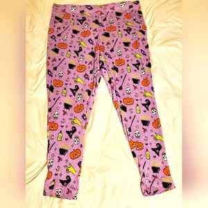 Spooky Purple PJ pants for women 2X pumpkins, skulls, witch hat, broom, creepy
